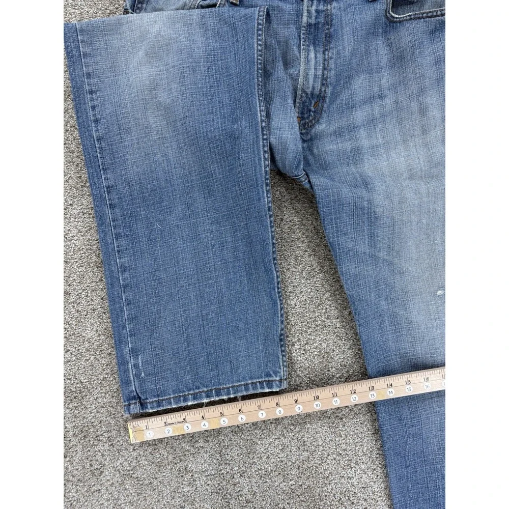Vintage Levis 559 Jeans Mens 36x32 Blue Relaxed Straight Workworn Light Wash Y2K